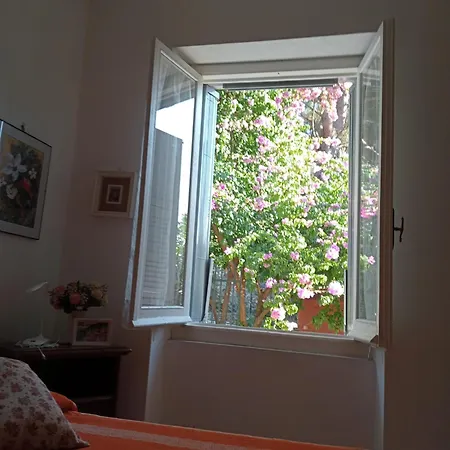 Σπίτι διακοπών Roses House Σέστρι Λεβάντε